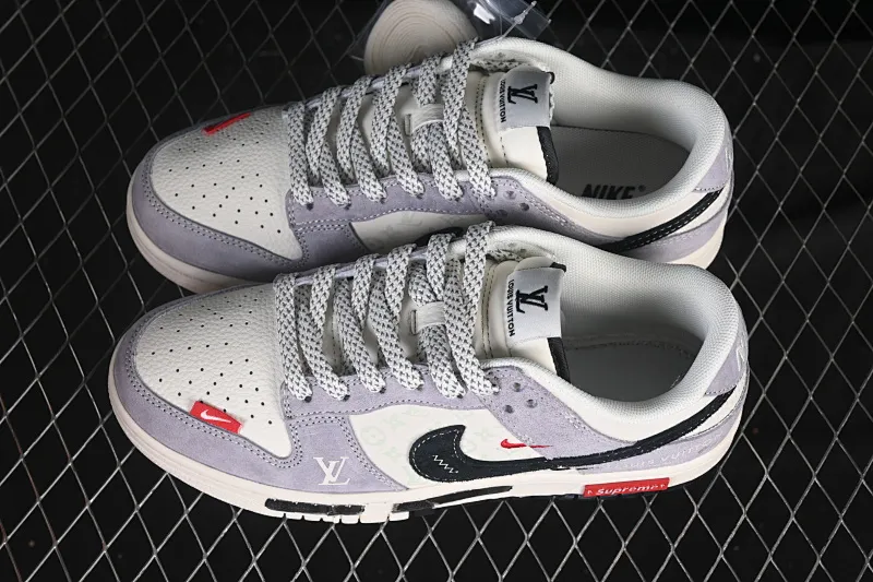 All Categories Nk SB Dunk Series Nk SB Dunk Low High-end Customized Low-top Shoes Nike SB Dunk Low LV Co-branded Double Pin Graffiti Anniversary High-end Customized Low-top Casual Shoes CX5050-Y18